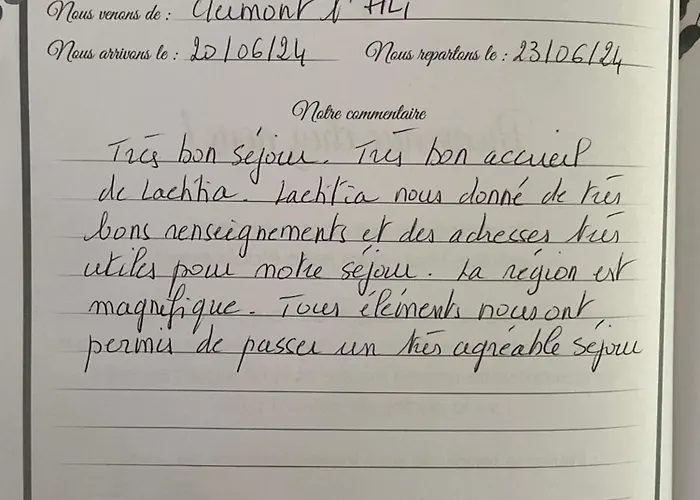 Les Champs Etoiles Apartment *